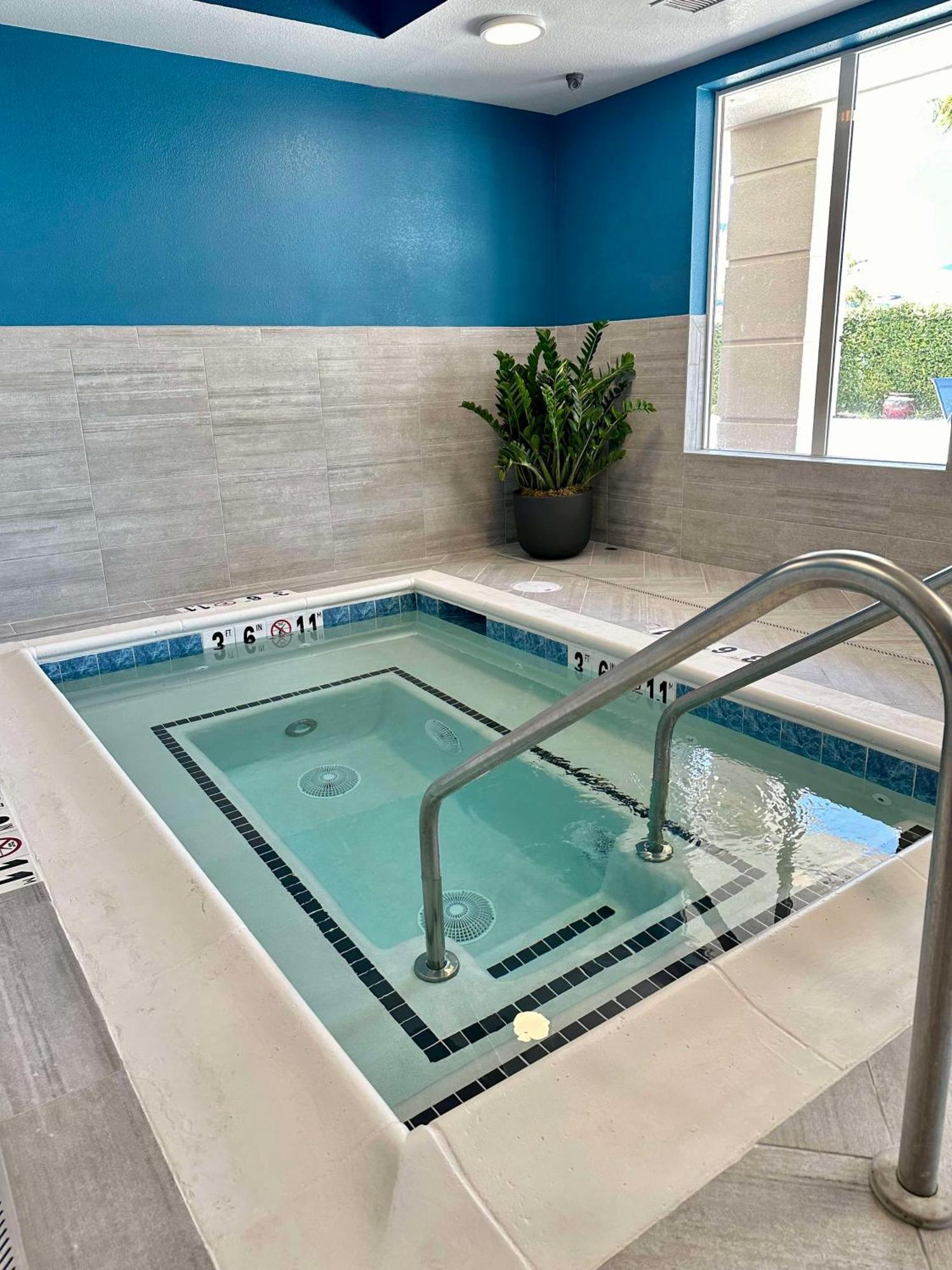 Hampton Inn & Suites Lathrop Dış mekan fotoğraf