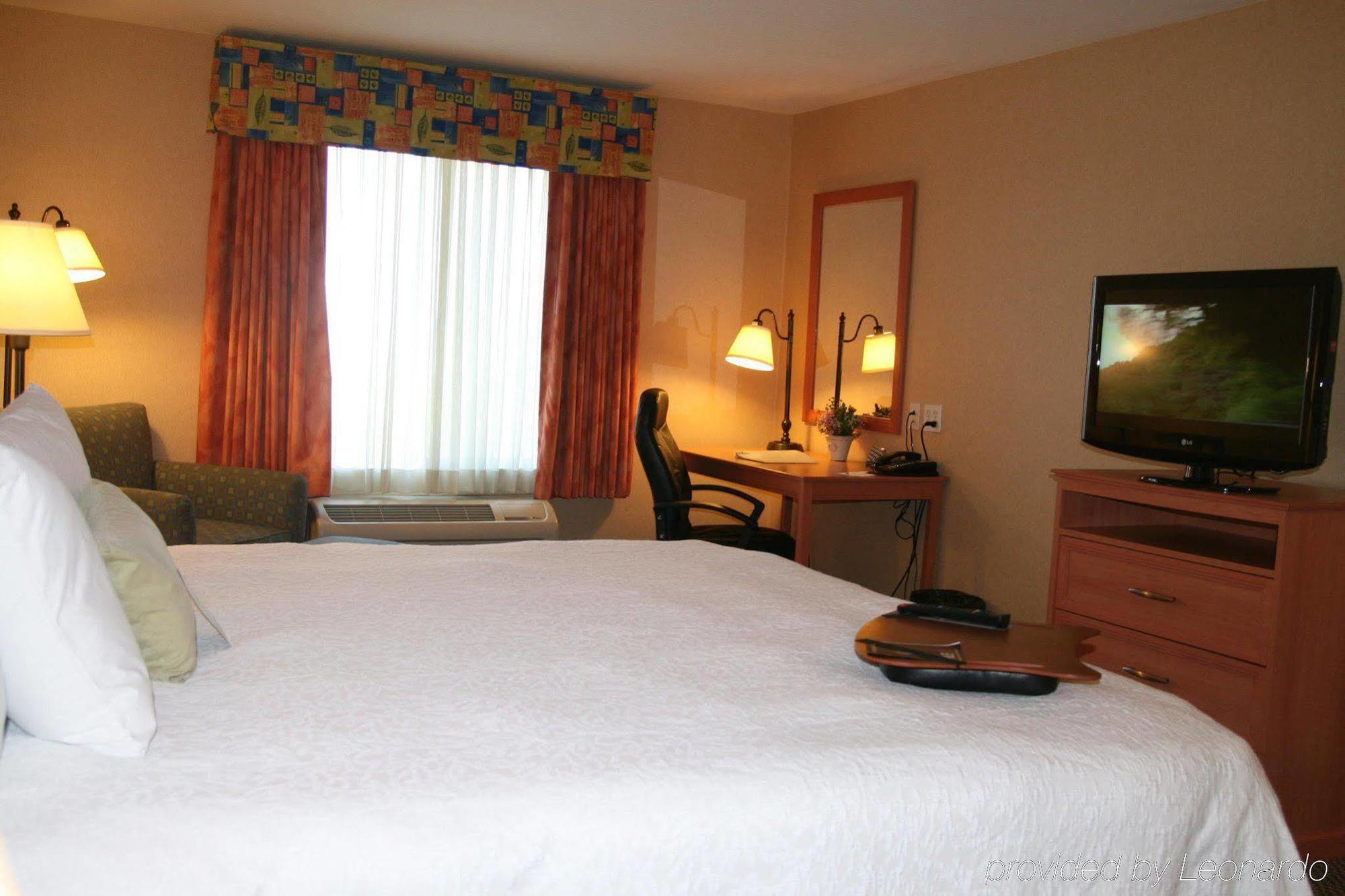 Hampton Inn & Suites Lathrop Oda fotoğraf