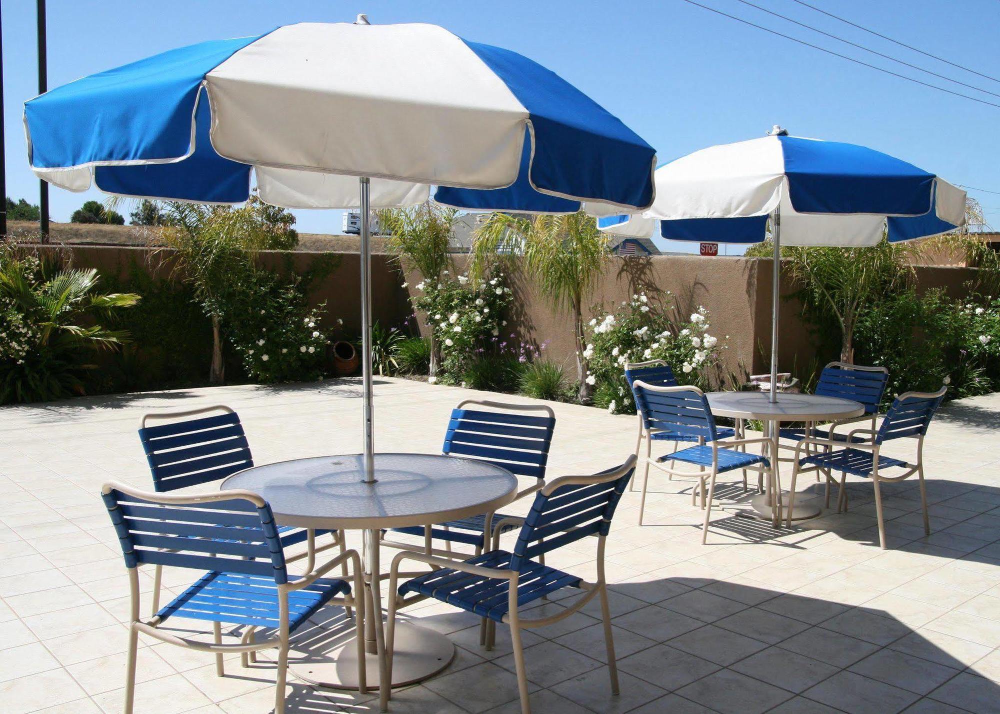 Hampton Inn & Suites Lathrop Restoran fotoğraf